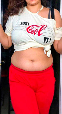 Priya Call Girl in Delhi – Stunning Independent Model